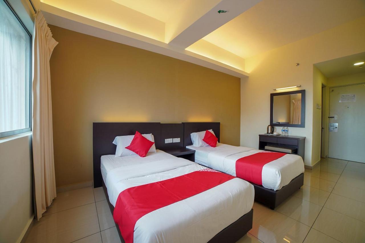 Oyo 89531 Villa Hotel Segamat Eksteriør bilde