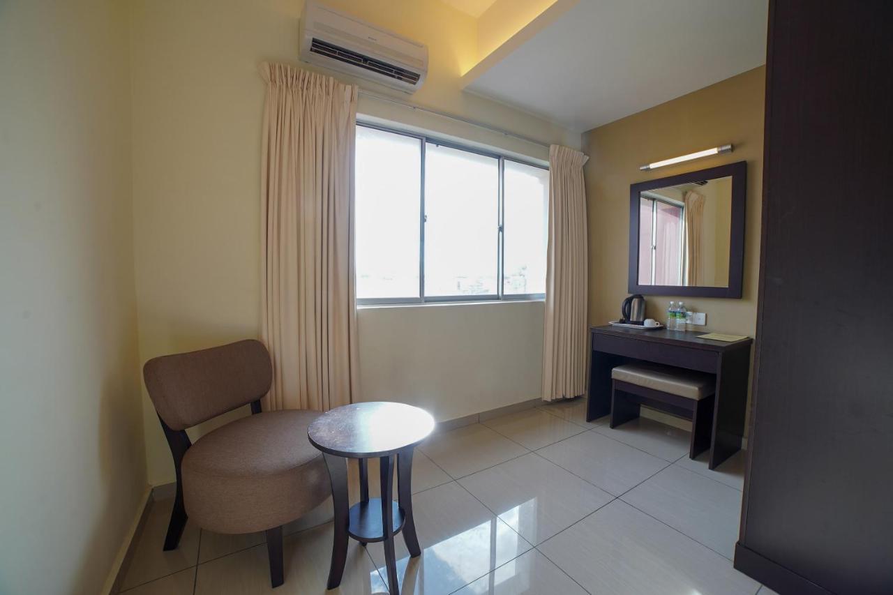 Oyo 89531 Villa Hotel Segamat Eksteriør bilde