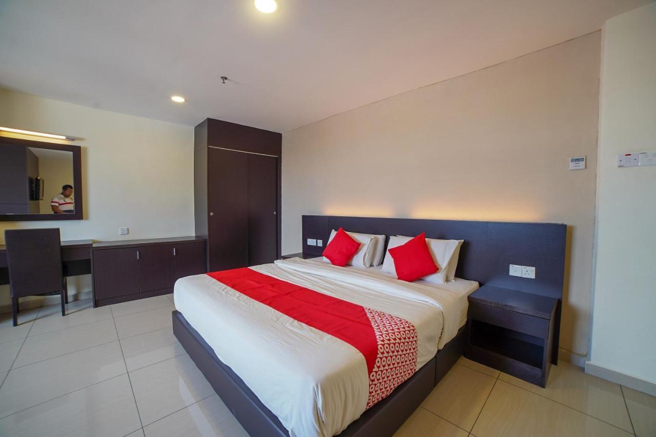 Oyo 89531 Villa Hotel Segamat Eksteriør bilde