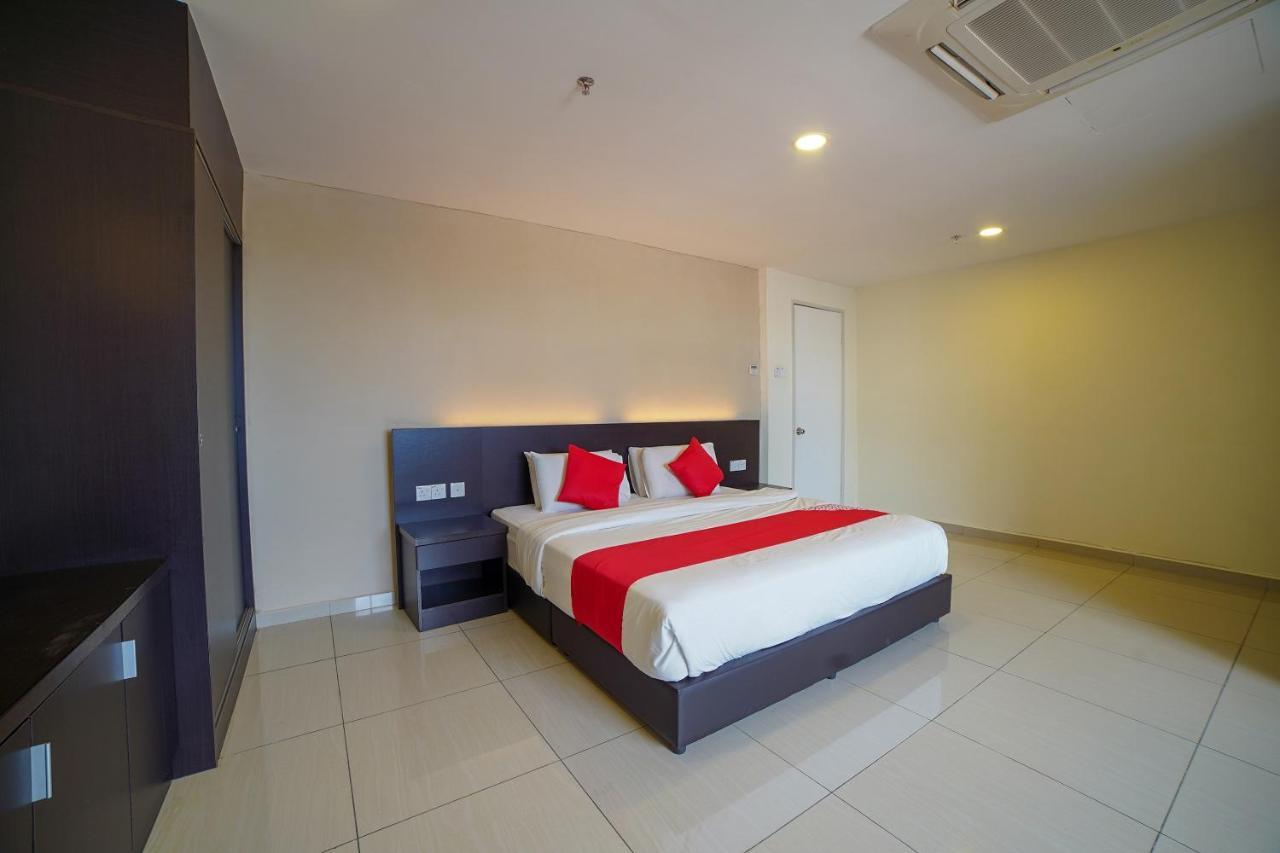 Oyo 89531 Villa Hotel Segamat Eksteriør bilde