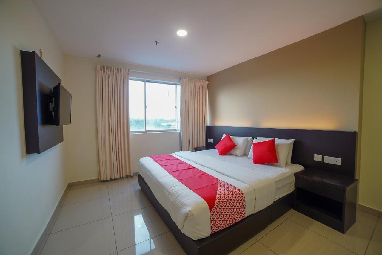 Oyo 89531 Villa Hotel Segamat Eksteriør bilde