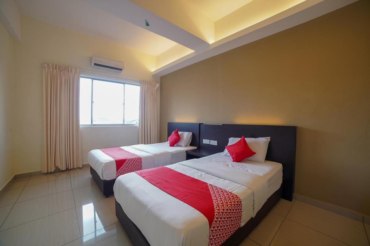 Oyo 89531 Villa Hotel Segamat Eksteriør bilde