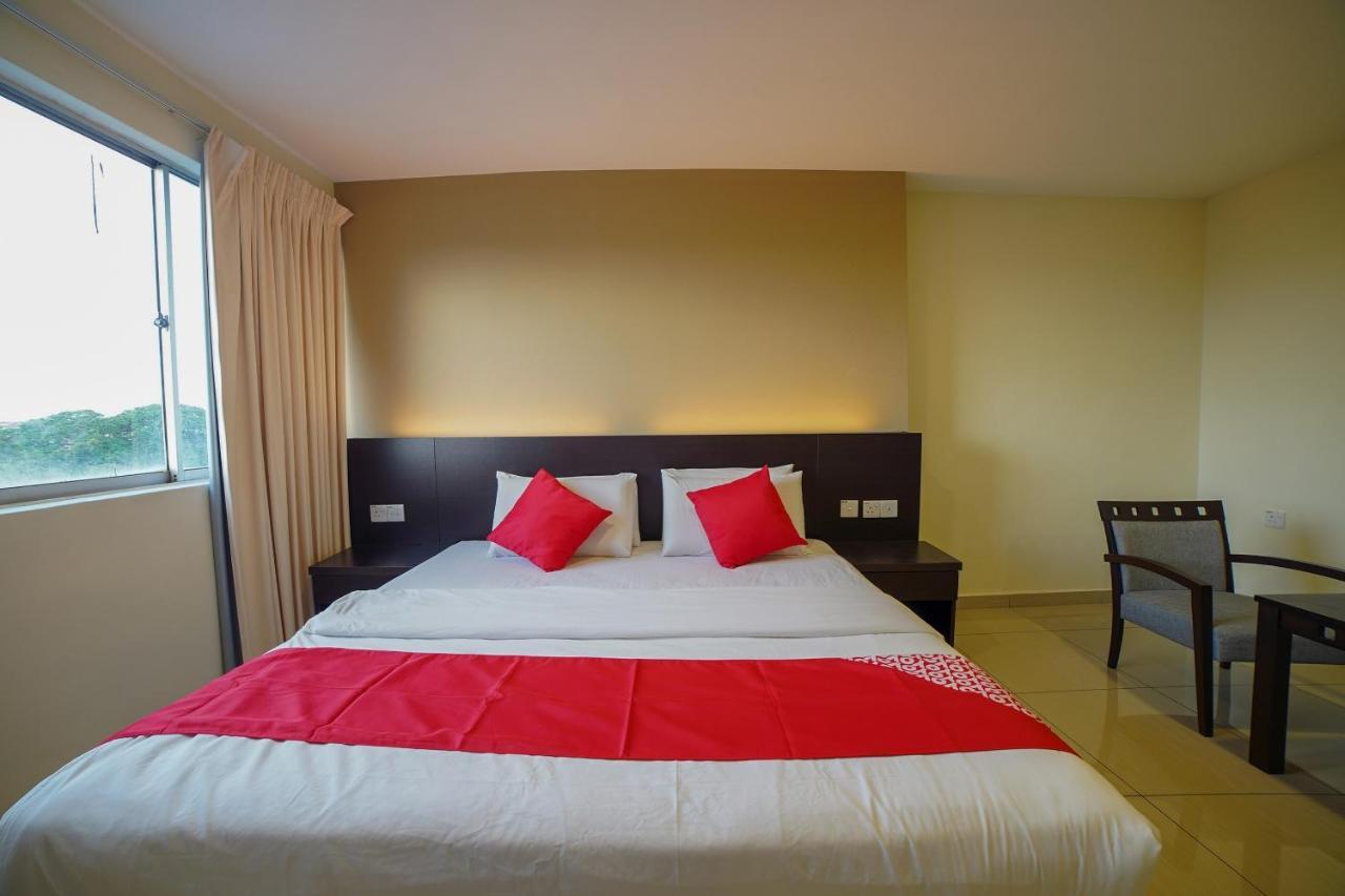 Oyo 89531 Villa Hotel Segamat Eksteriør bilde