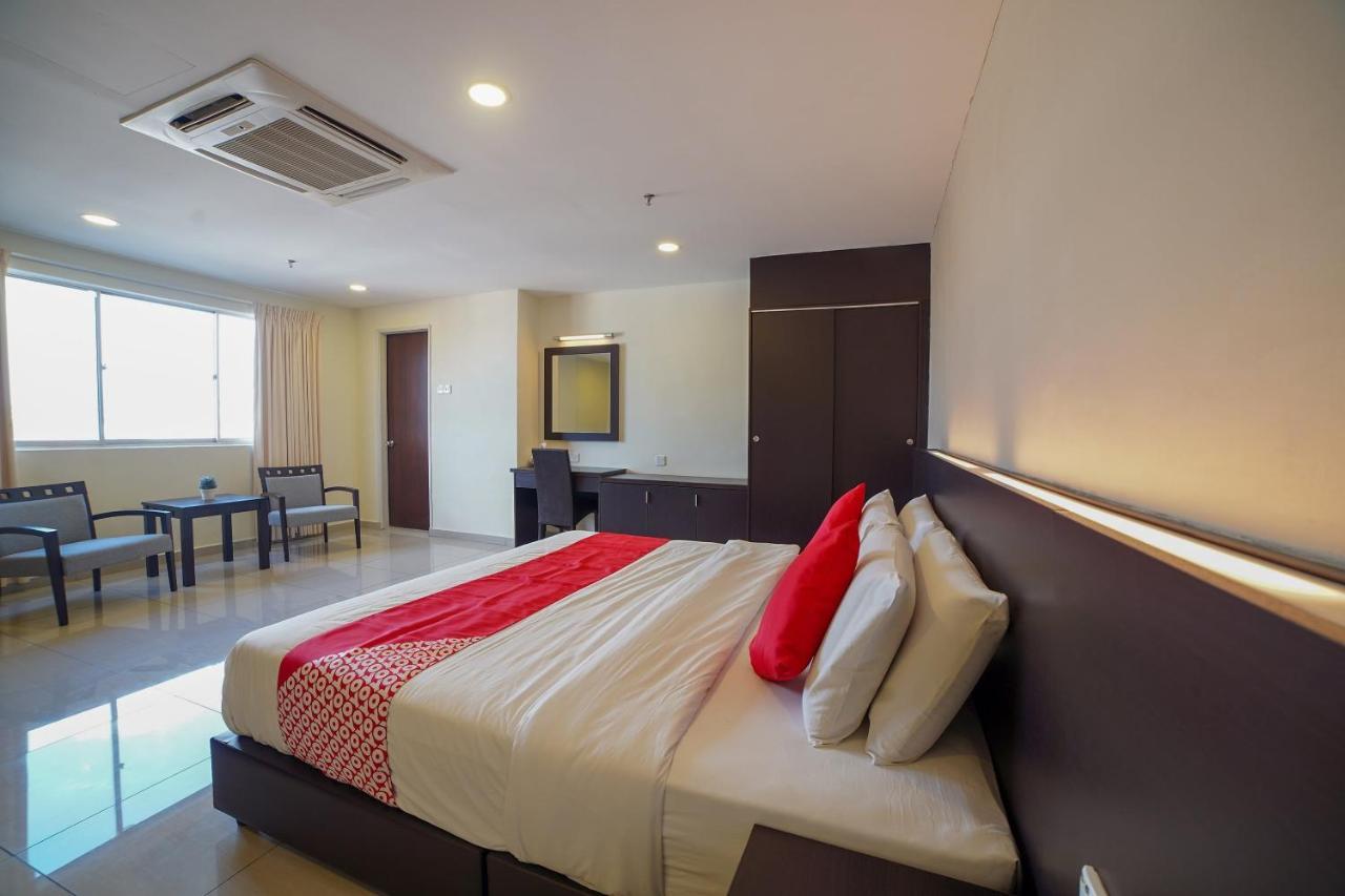 Oyo 89531 Villa Hotel Segamat Eksteriør bilde