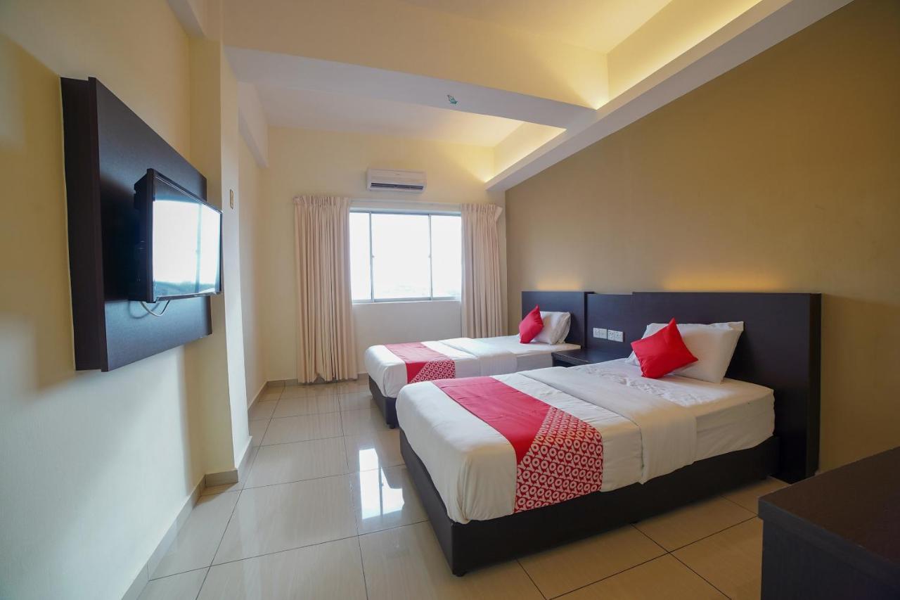 Oyo 89531 Villa Hotel Segamat Eksteriør bilde