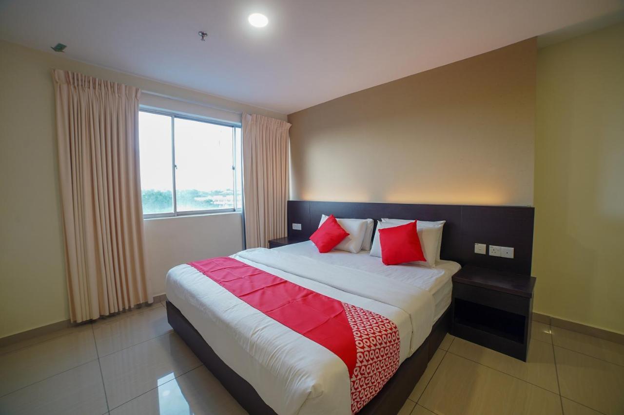 Oyo 89531 Villa Hotel Segamat Eksteriør bilde