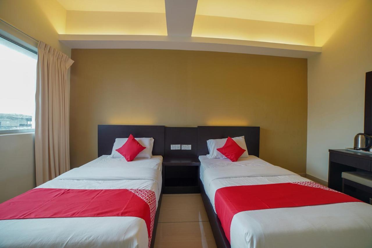 Oyo 89531 Villa Hotel Segamat Eksteriør bilde